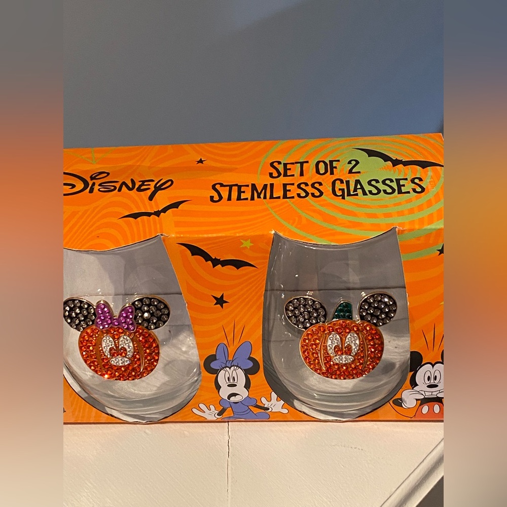 Disney set of 2 stemless glasses sparkly Halloween Themed Mickey and Minnie